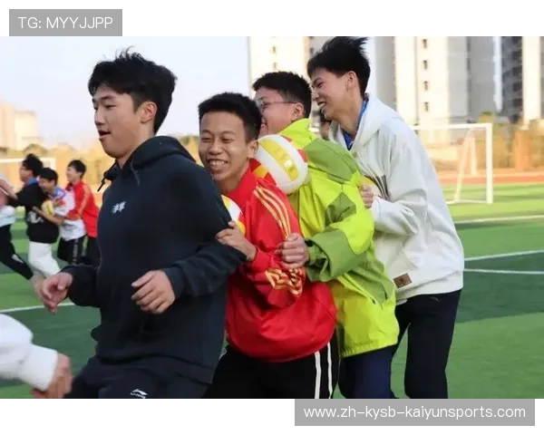 足球接力赛在团队协作训练中对模拟比赛传接配合的应用